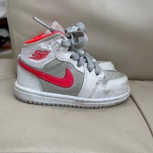 Nike air Jordan toddler size 6